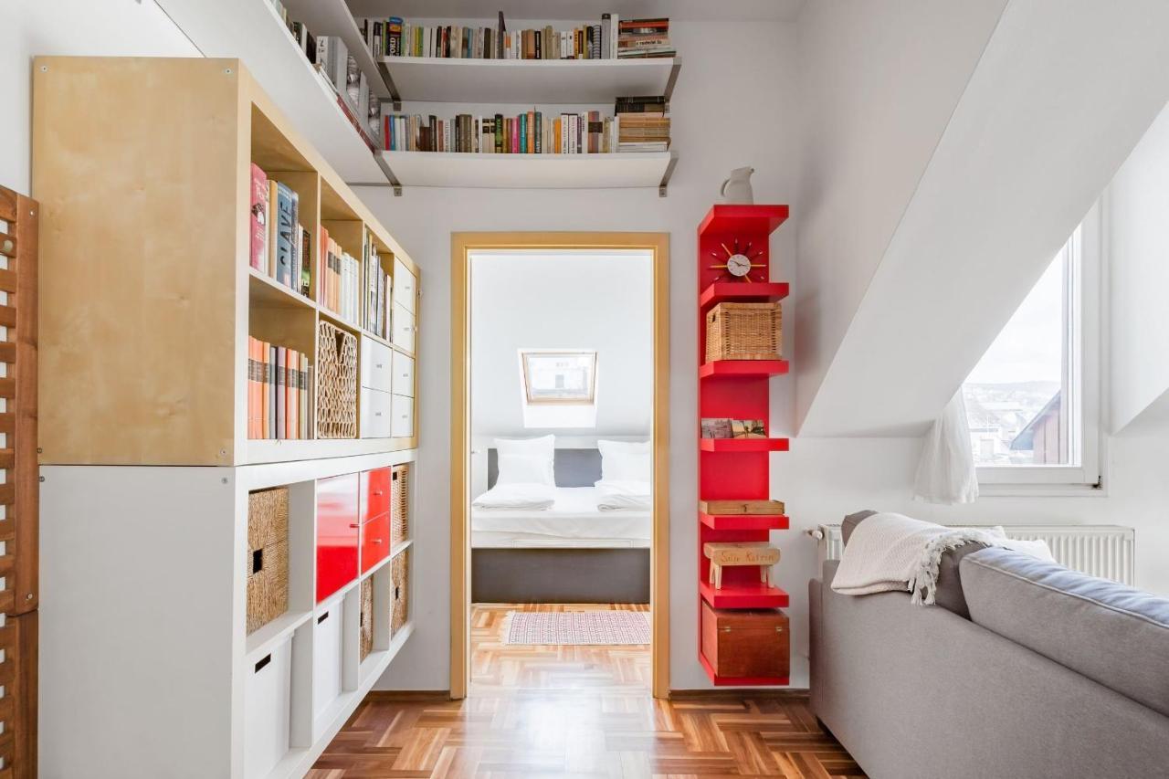 Relax Into Loft Living At A Light-Filled City Escape 布达佩斯 外观 照片